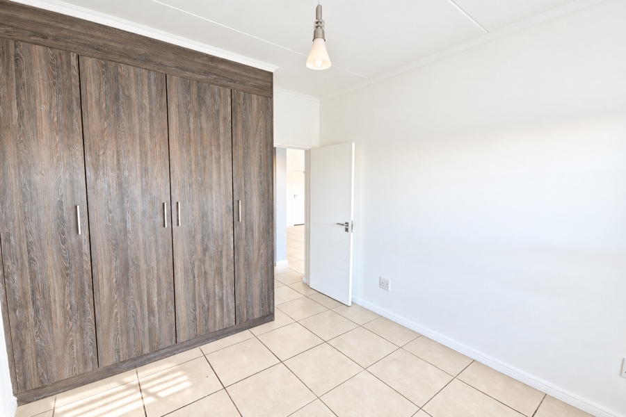 To Let 3 Bedroom Property for Rent in Parklands Western Cape